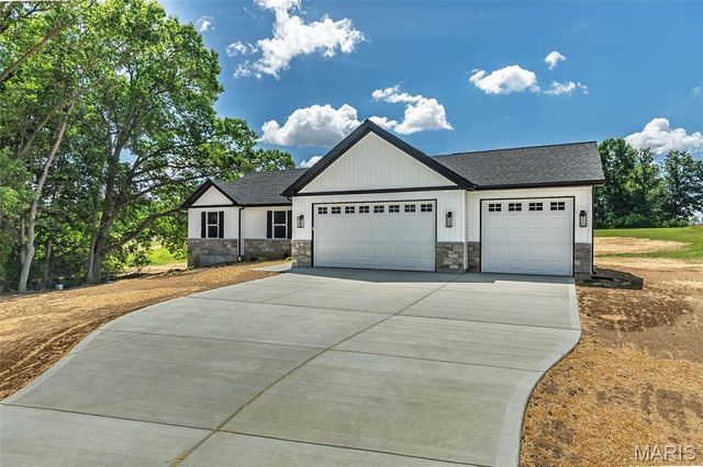 11 Oakview Court, Troy, MO 63379