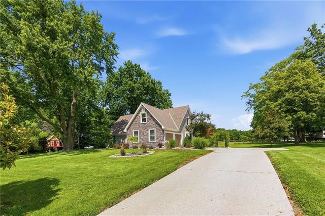 12905 Quail Ridge, Lee's Summit, MO 64086