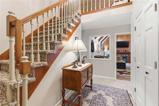 12905 Quail Ridge, Lee's Summit, MO 64086