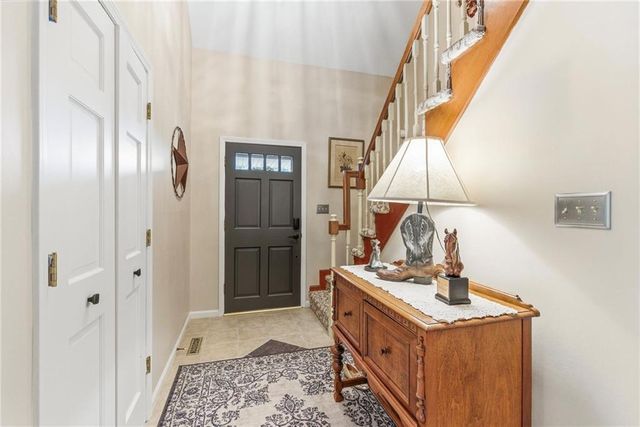 12905 Quail Ridge, Lee's Summit, MO 64086