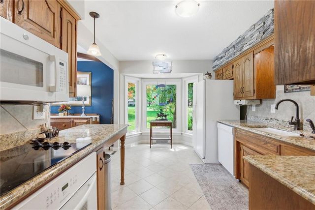 12905 Quail Ridge, Lee's Summit, MO 64086