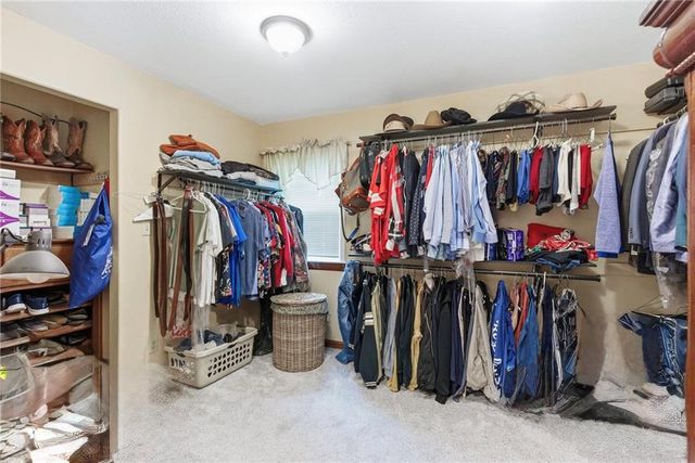 12905 Quail Ridge, Lee's Summit, MO 64086