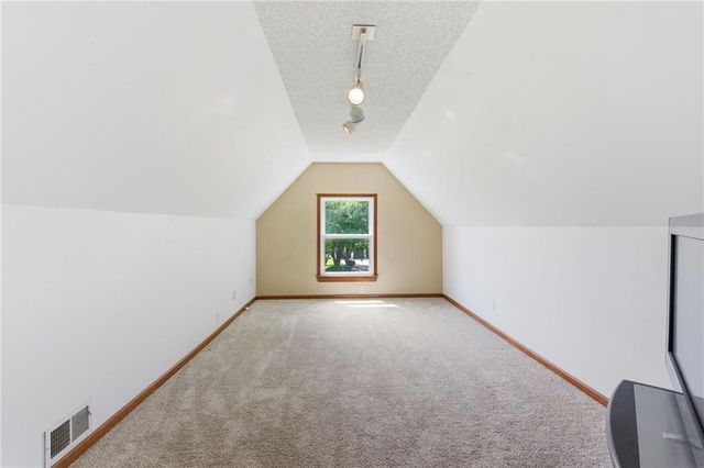 12905 Quail Ridge, Lee's Summit, MO 64086
