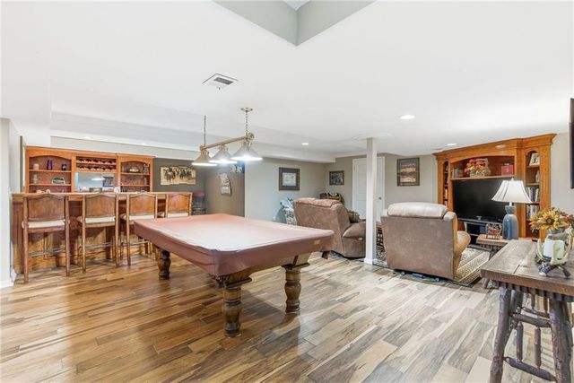 12905 Quail Ridge, Lee's Summit, MO 64086