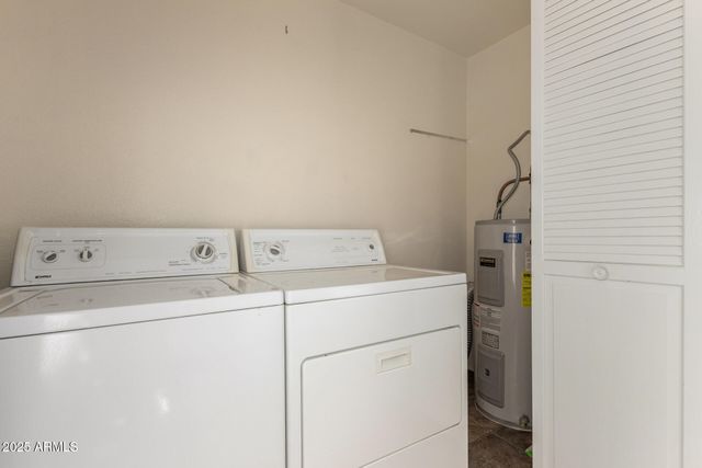 617 S ARROWWOOD Way, Mesa, AZ 85208