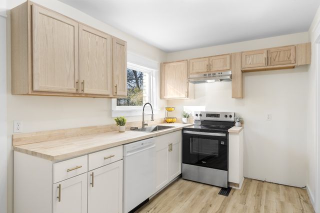 207 Sunset Blvd, Gallatin, TN 37066