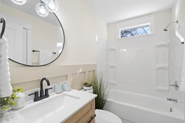 207 Sunset Blvd, Gallatin, TN 37066