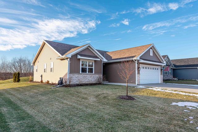 2040 90th STREET, Sturtevant, WI 53177