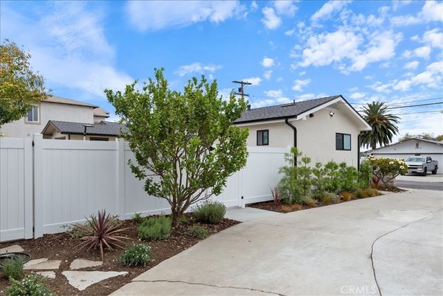 1910 257th, Lomita, CA 90717