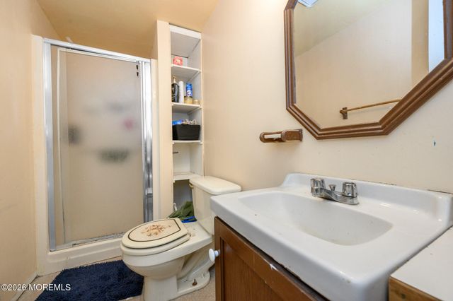 33 Compass Lane, Barnegat, NJ 08005