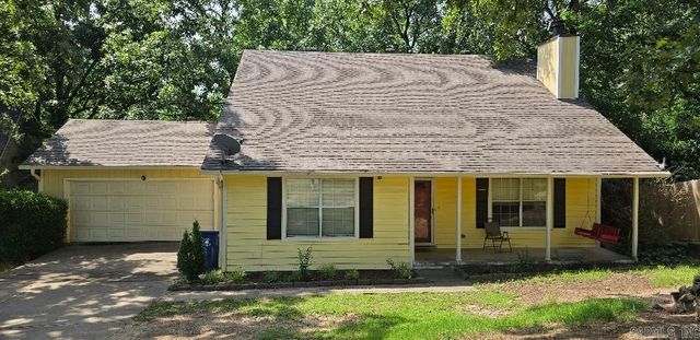 23 Vantage Drive, Maumelle, AR 72113