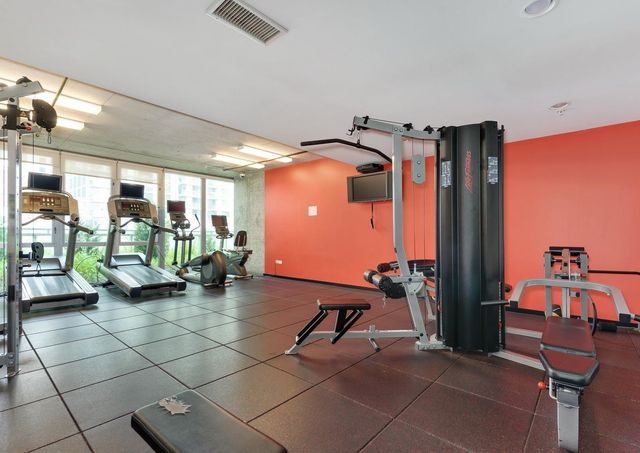 659 W Randolph Street 1217, Chicago, IL 60661