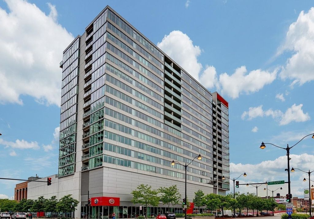 659 W Randolph Street 1217, Chicago, IL 60661
