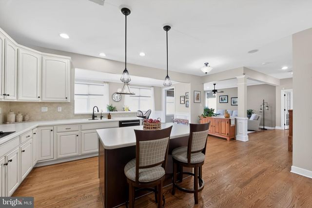 19 STEEPLEVIEW DR, Glenmoore, PA 19343