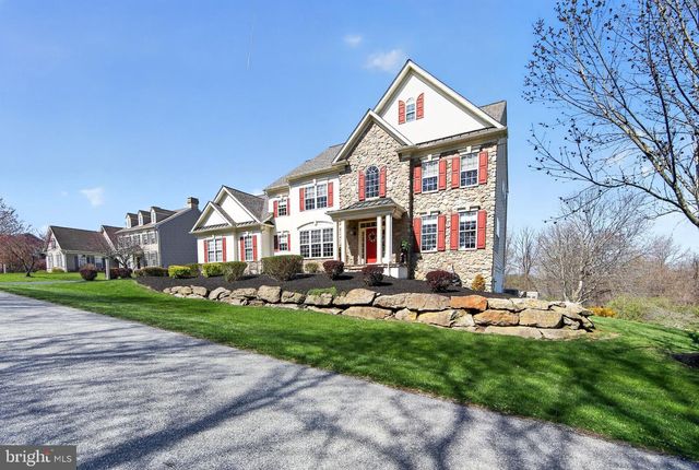 19 STEEPLEVIEW DR, Glenmoore, PA 19343