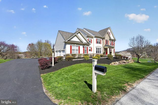 19 STEEPLEVIEW DR, Glenmoore, PA 19343