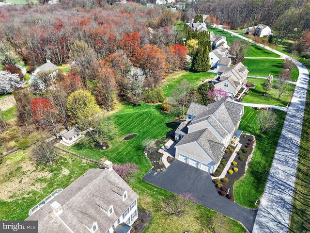 19 STEEPLEVIEW DR, Glenmoore, PA 19343