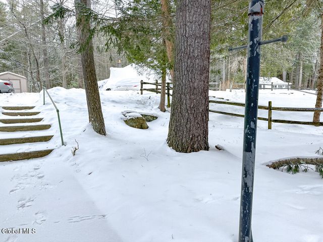 41 Hanneford Road, Queensbury, NY 12804