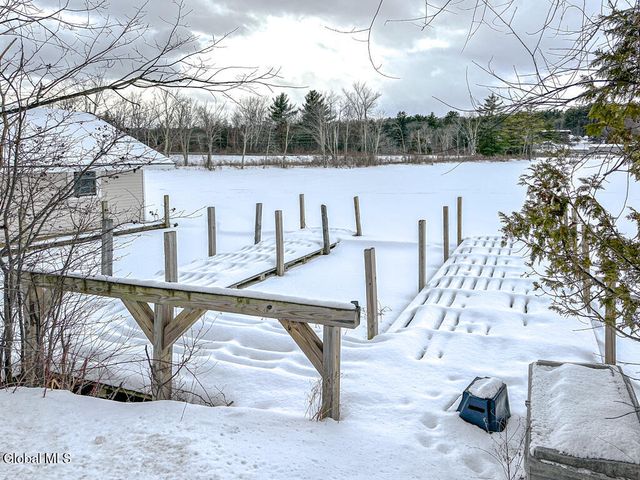 41 Hanneford Road, Queensbury, NY 12804