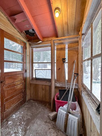 41 Hanneford Road, Queensbury, NY 12804