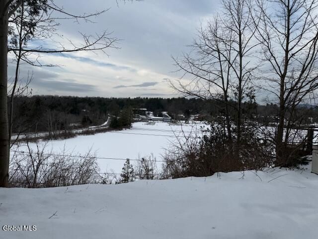 41 Hanneford Road, Queensbury, NY 12804