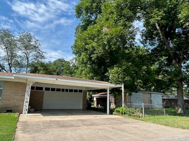 217 Mills Street, North Little Rock, AR 72116