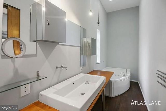 1250 KEARNY ST NE, Washington, DC 20017