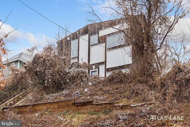 1250 KEARNY ST NE, Washington, DC 20017