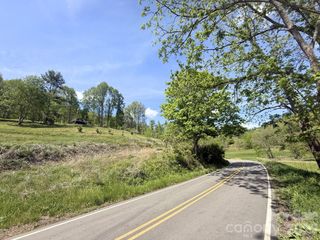 2681 Harrell Hill Road, Bakersville, NC 28705