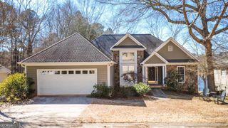 135 Spring Lake Drive, Athens, GA 30605