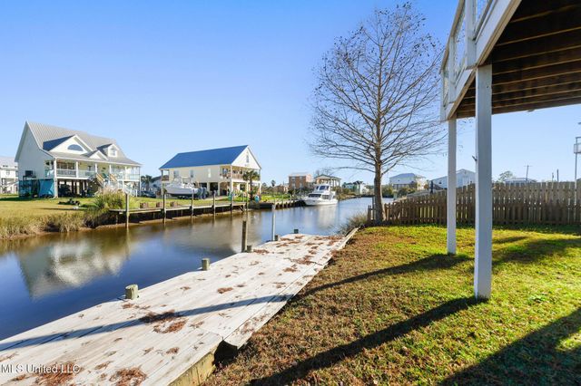 4168 Baffin Street, Bay Saint Louis, MS 39520