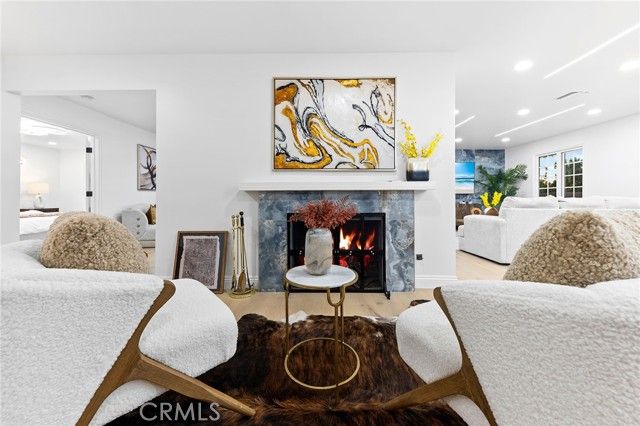 326 E Sierra Madre Avenue, Glendora, CA 91741