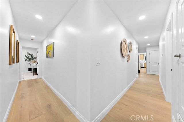 326 E Sierra Madre Avenue, Glendora, CA 91741