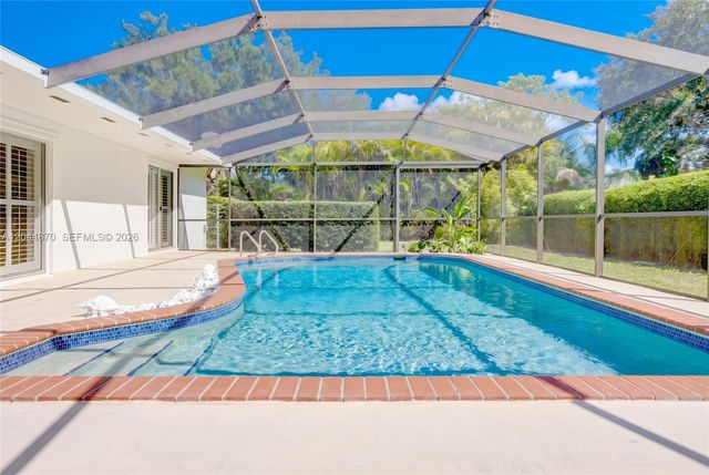 7520 SW 164th Street, Palmetto Bay, FL 33157
