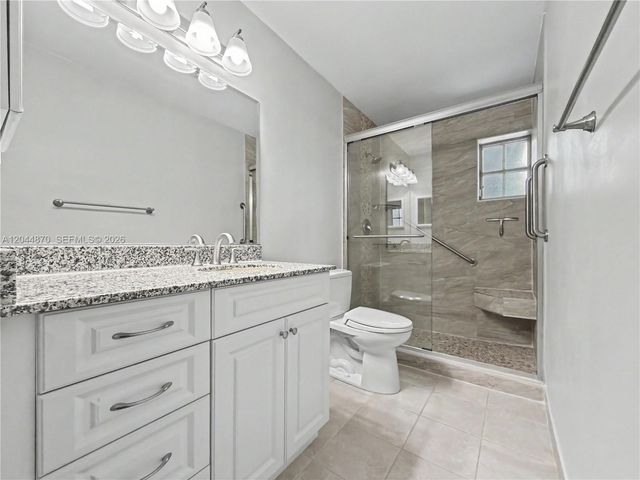 7520 SW 164th Street, Palmetto Bay, FL 33157