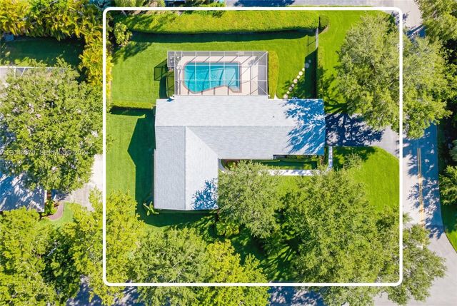 7520 SW 164th Street, Palmetto Bay, FL 33157