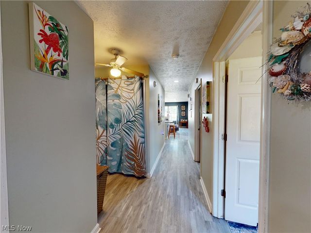 9552 Cloverleaf Road, Windham, OH 44288