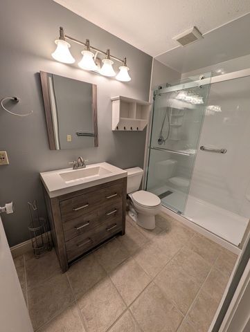 30 Walden Drive 10, Natick, MA 01760