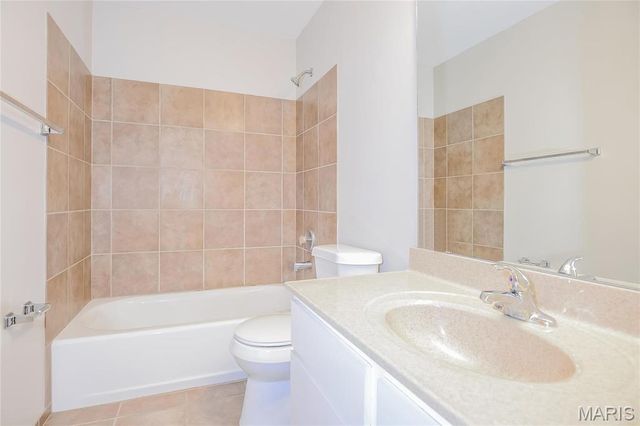 14375 Jamestown Bay Drive, Florissant, MO 63034