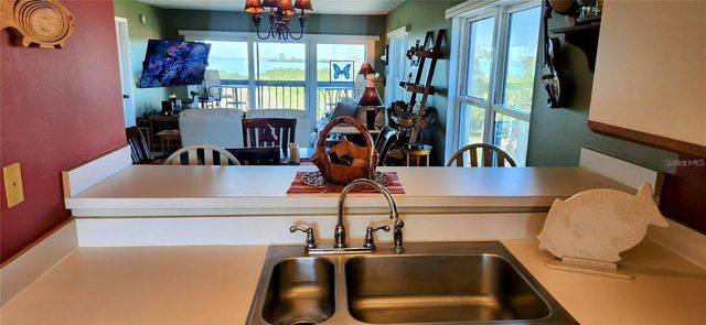 1806 MARINER DRIVE 318, Tarpon Springs, FL 34689