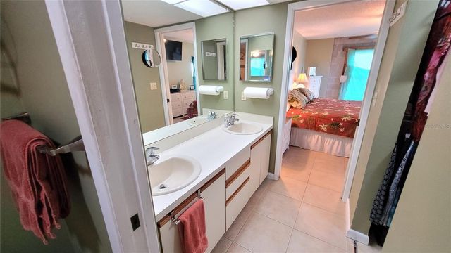 1806 MARINER DRIVE 318, Tarpon Springs, FL 34689