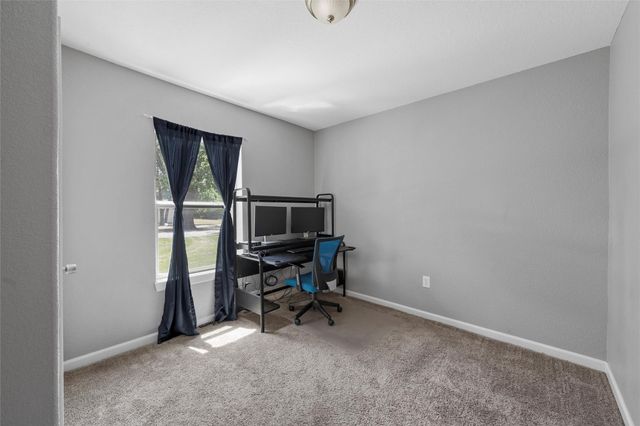 117 W Craven Avenue, Lacy Lakeview, TX 76705