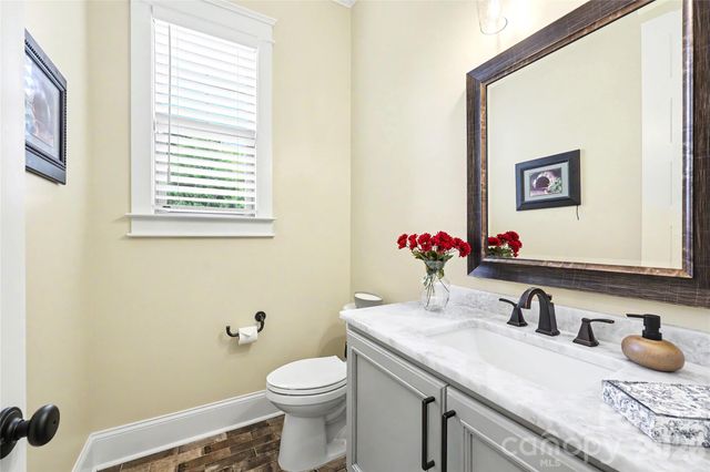 24 Oak Street, Belmont, NC 28012