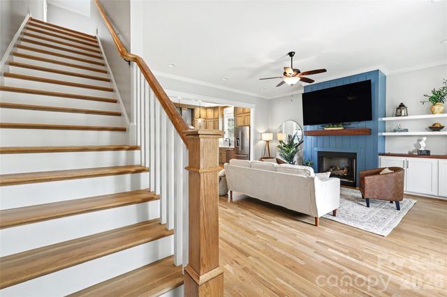 24 Oak Street, Belmont, NC 28012