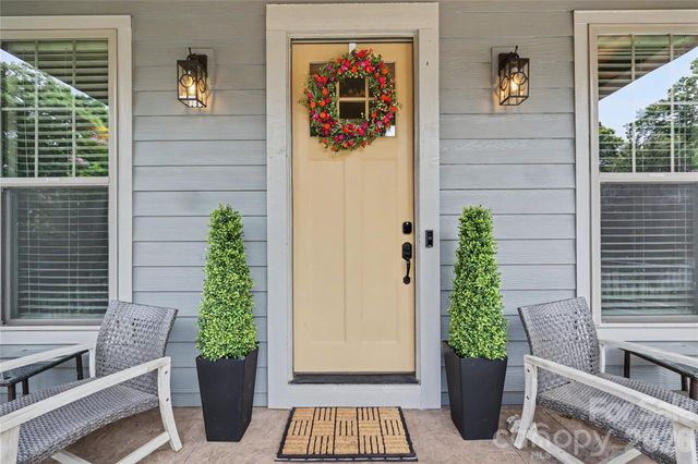 24 Oak Street, Belmont, NC 28012
