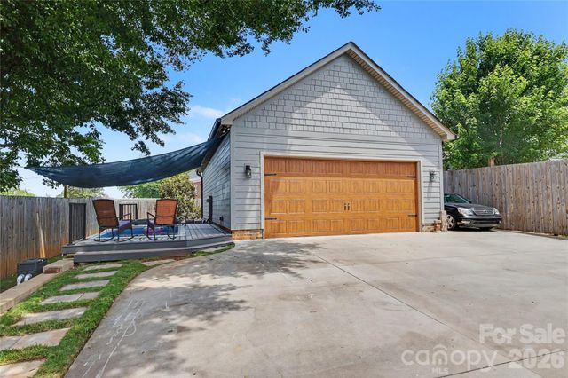 24 Oak Street, Belmont, NC 28012