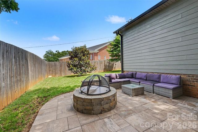 24 Oak Street, Belmont, NC 28012