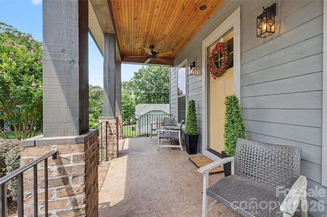 24 Oak Street, Belmont, NC 28012