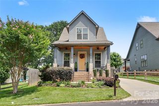 24 Oak Street, Belmont, NC 28012