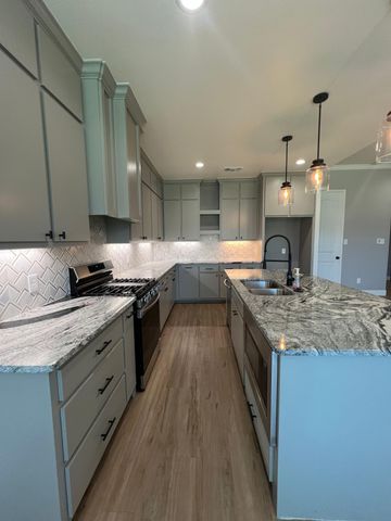 1703 Quincy Avenue, Lubbock, TX 79407